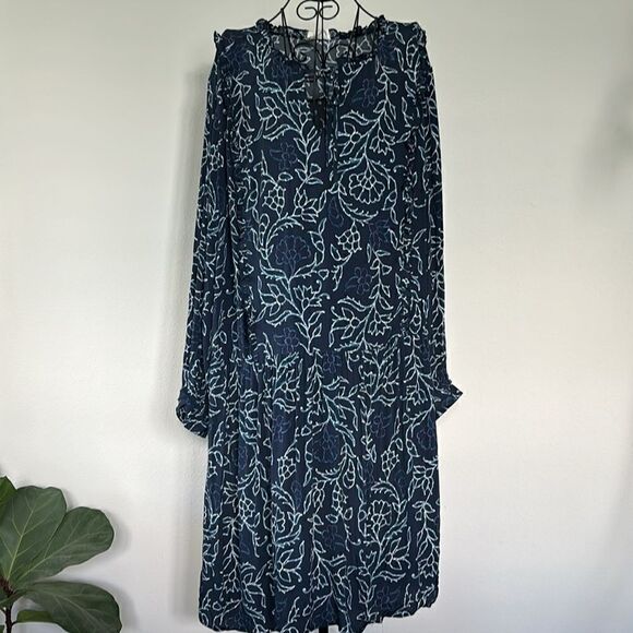 Caslon Navy Floral Midi Dress - Picture 1 of 7
